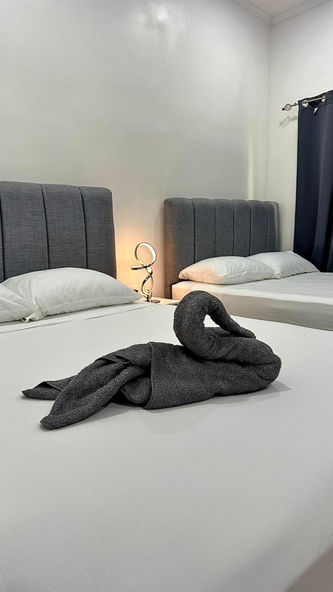 H Et L Apartment Тортугеро Екстериор снимка